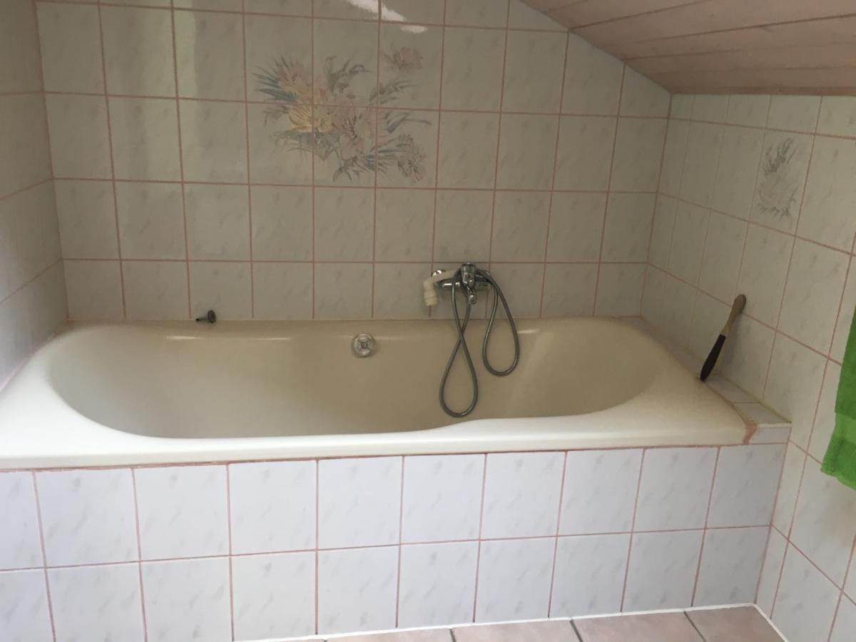 Chambres D'Hotes Les Genevez Dış mekan fotoğraf